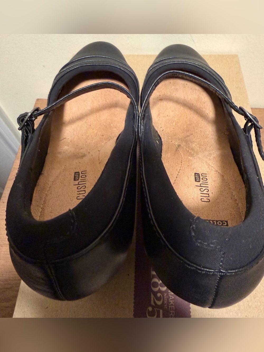 Clarks Black Mary Jane Leather Heel with Strap - Picture 5 of 8